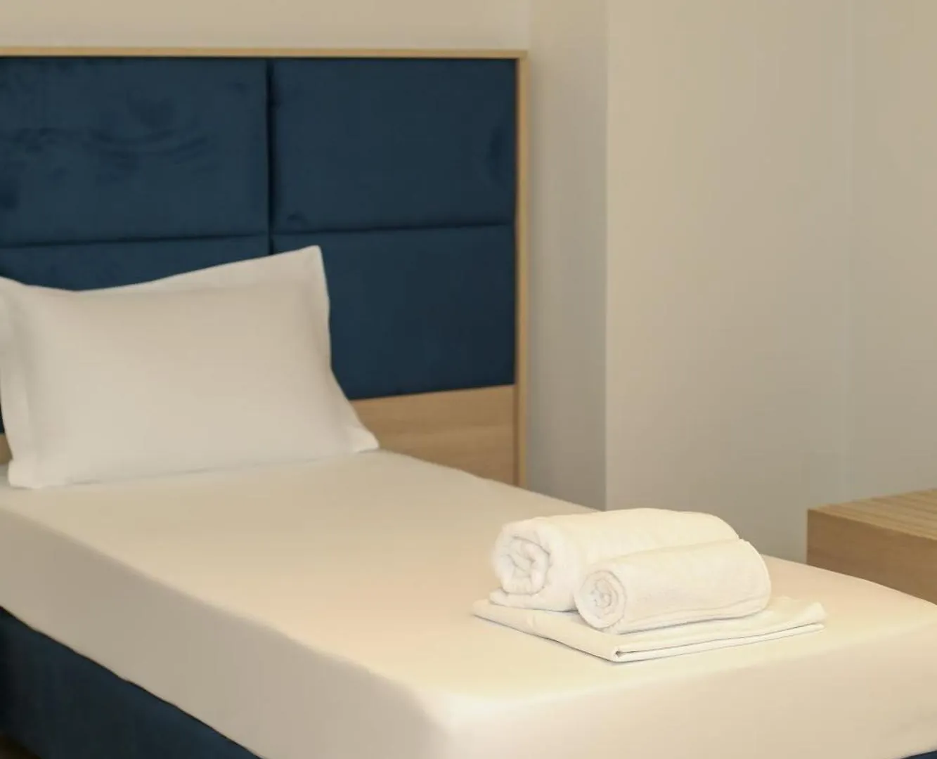 Reival Hotel Marina Vlore