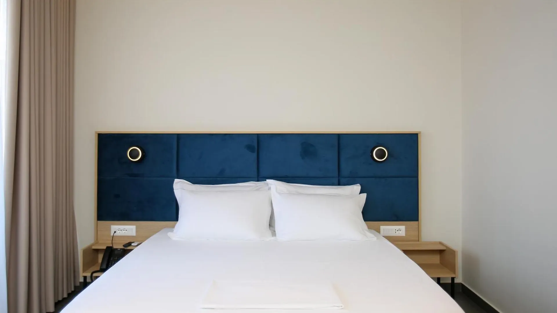 Reival Hotel Marina Vlore Albania