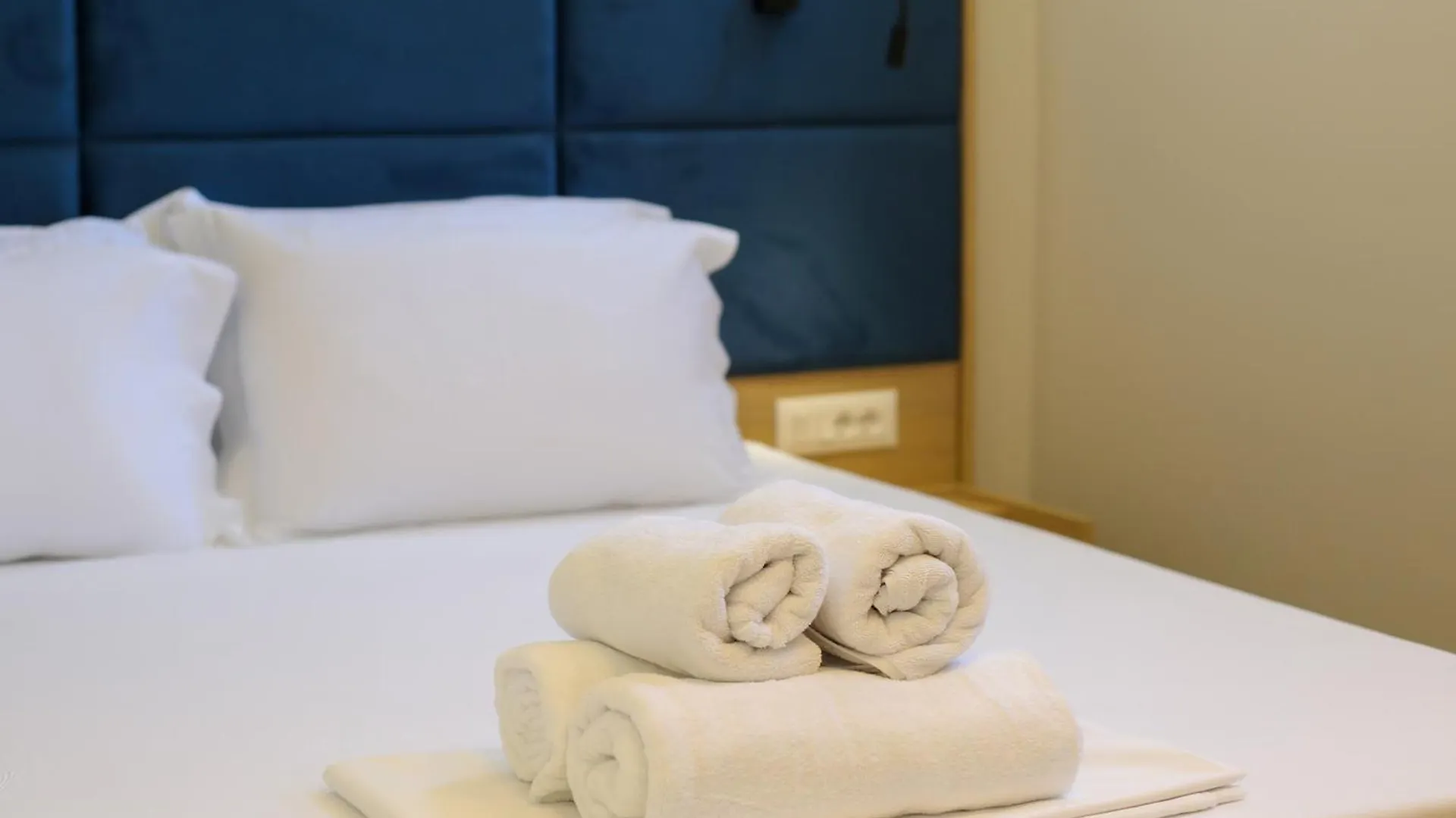Reival Hotel Marina Vlore 0*,  Albania
