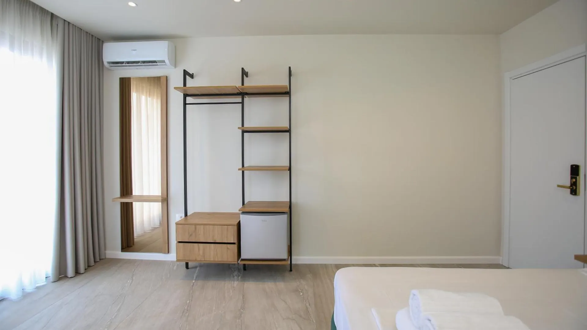 Reival Hotel Marina Vlore Albania