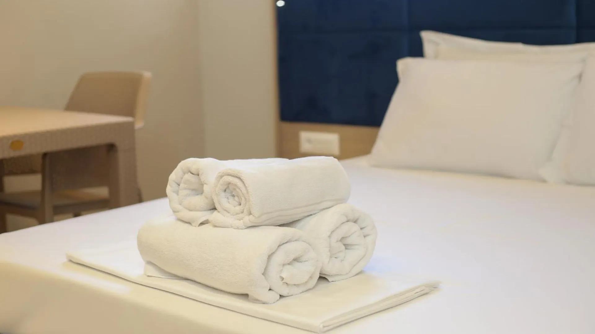Reival Hotel Marina Vlore