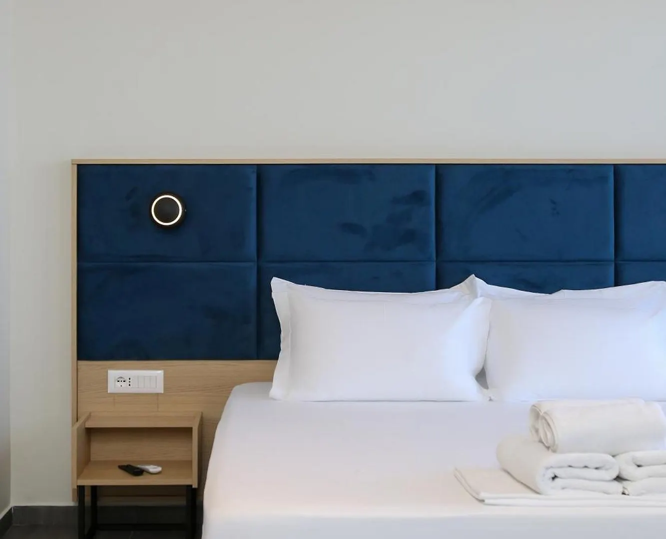 Reival Hotel Marina Vlore
