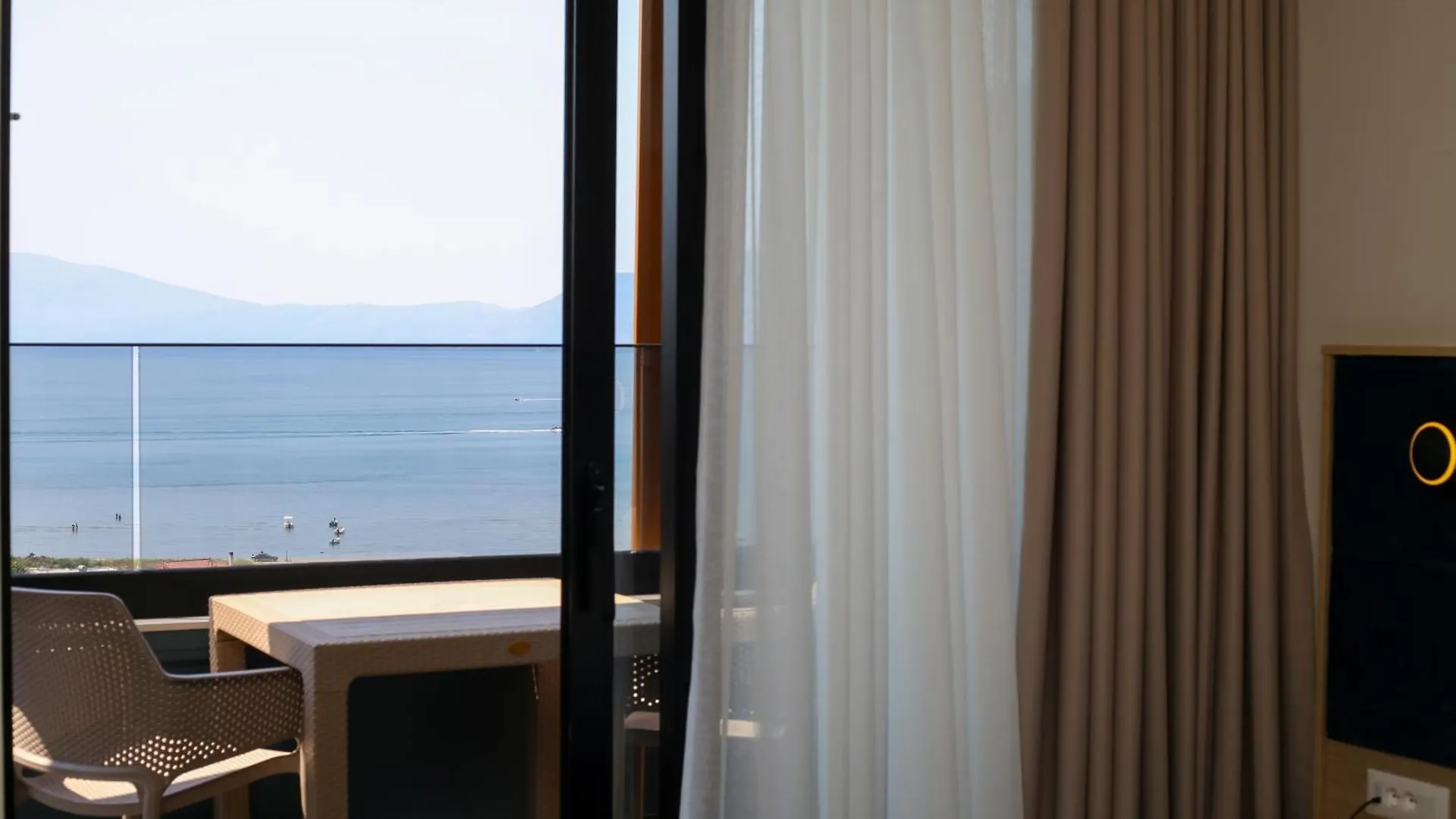 Reival Hotel Marina Vlore