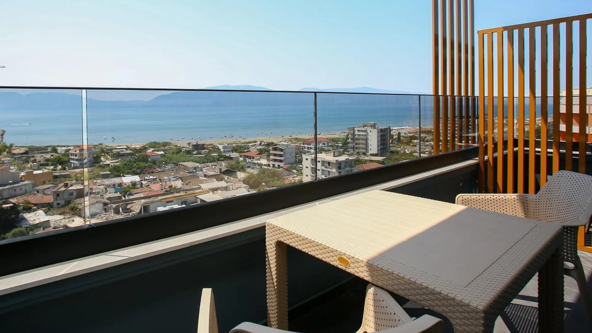 Reival Hotel Marina Vlore