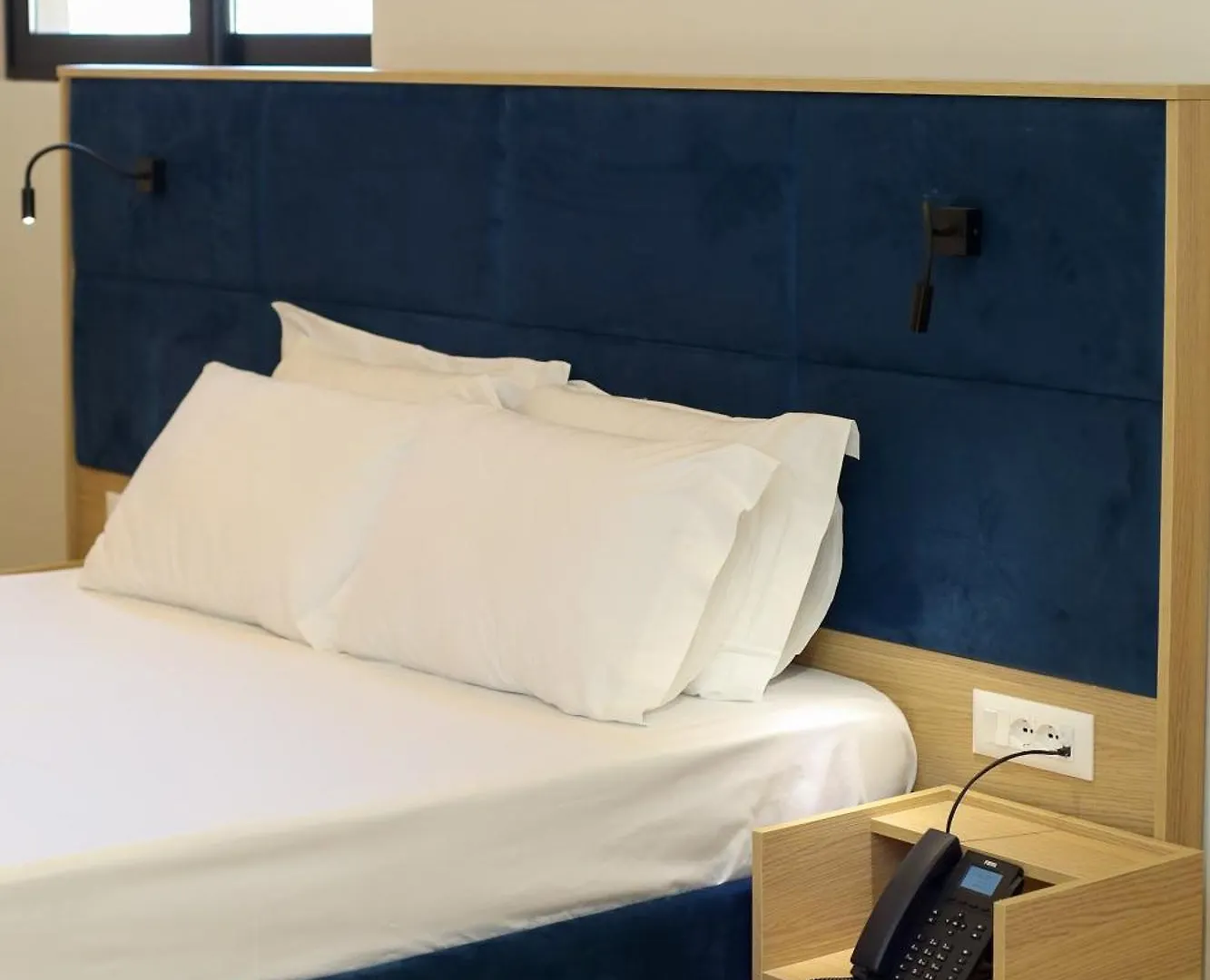 Reival Hotel Marina Vlore 0*,  Albania