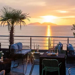 Hotel Thea, Vlore